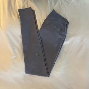 Alo Yoga High-Waisted Leggings